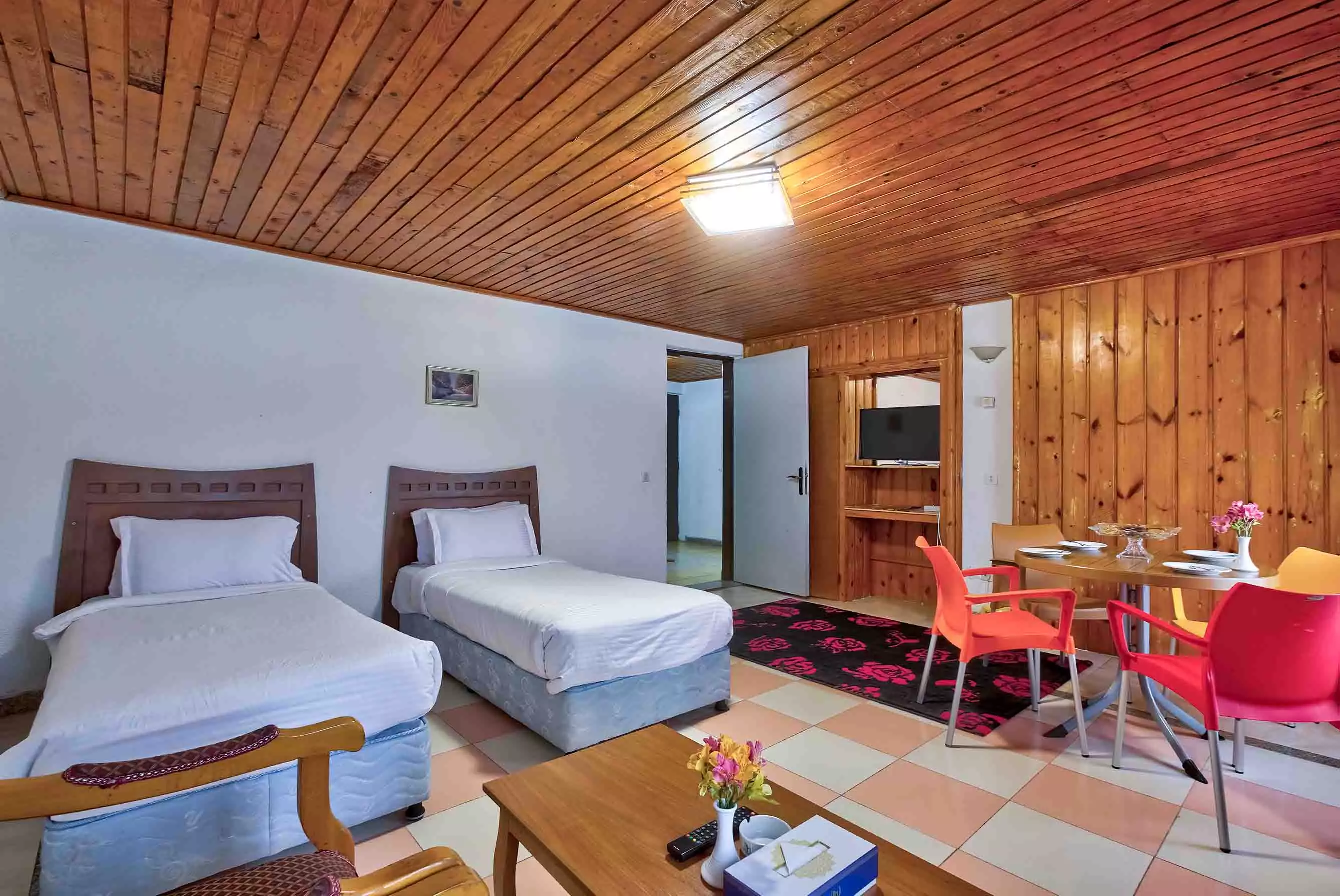 Alibaba https://cdn.alibaba.ir/ostorage/hotel-accommodation-images/68f34fc342794e78685ebd68_سوئيت دوخوابه.webp